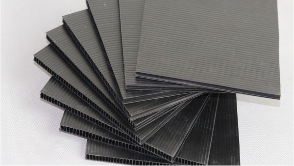中空板厂家青岛奥海瑞泰分析防静电中空板的原理和应用